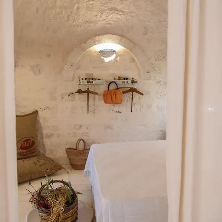 Trulli Alma Viva Con Piscina 别墅 *