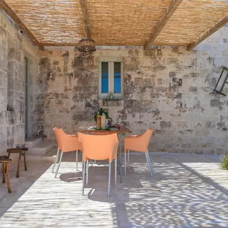 Trulli Alma Viva Con Piscina 奥斯图尼