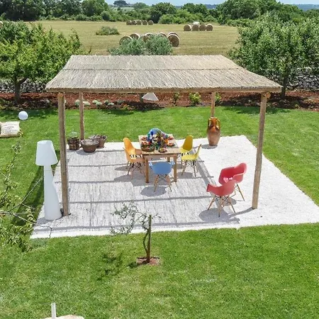 Trulli Alma Viva Con Piscina * 奥斯图尼